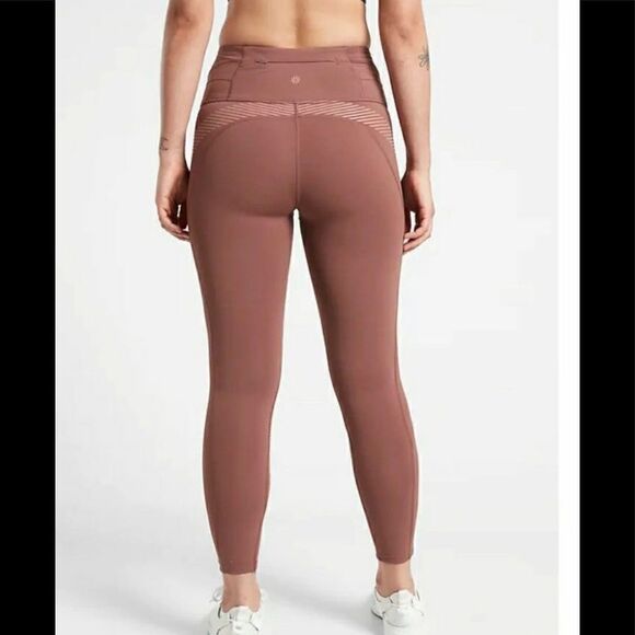 Athleta Legend 7/8 Tight - Picture 4 of 15